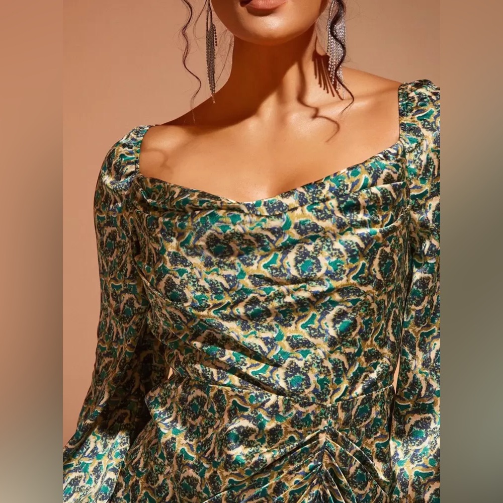 NWT SHEIN BAE Draped Collar Ruched Split Thigh Tie Back Satin Dress - Picture 9 of 9